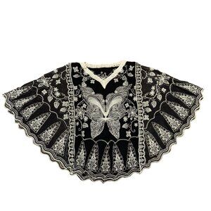 Black and White Butterfly Thread Pattern Batwing V Nec kTop Womens Size Medium
